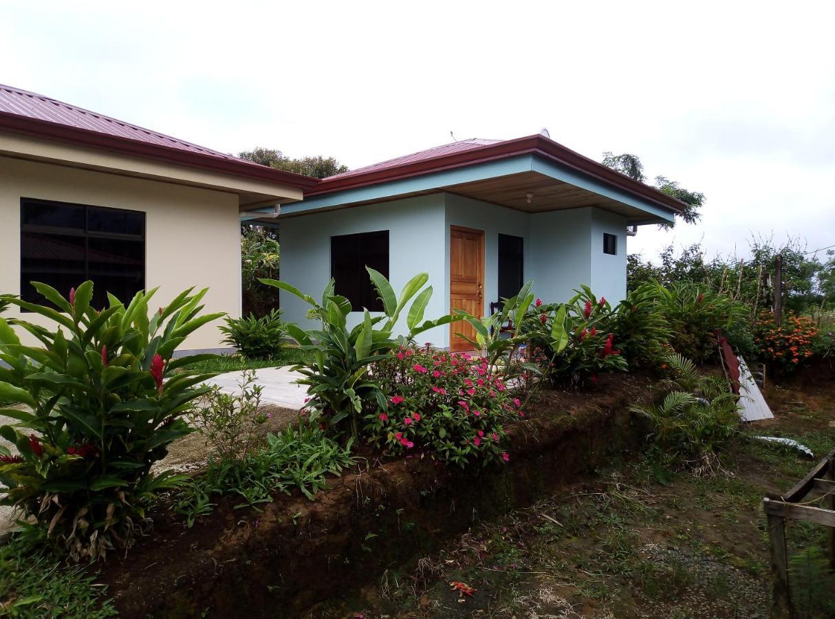 Cabinas El Pilon Rio Celeste 外观 照片
