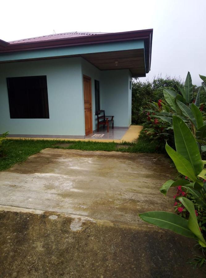Cabinas El Pilon Rio Celeste 外观 照片