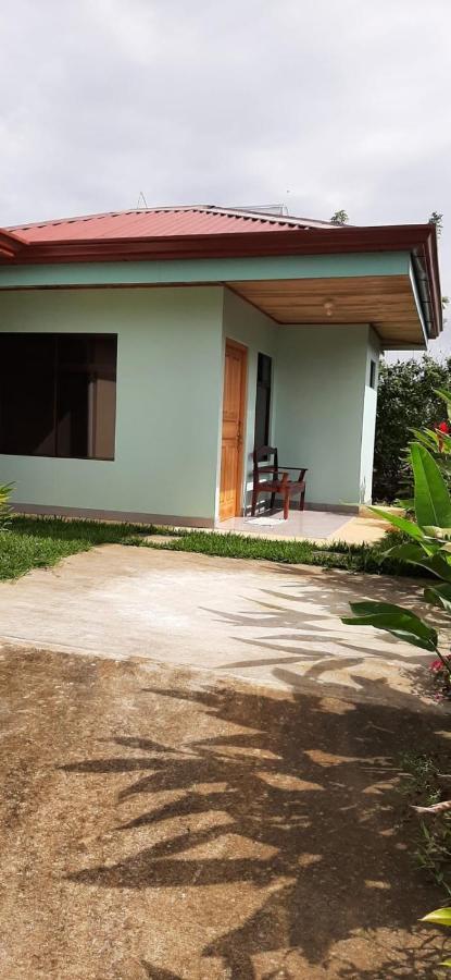 Cabinas El Pilon Rio Celeste 外观 照片