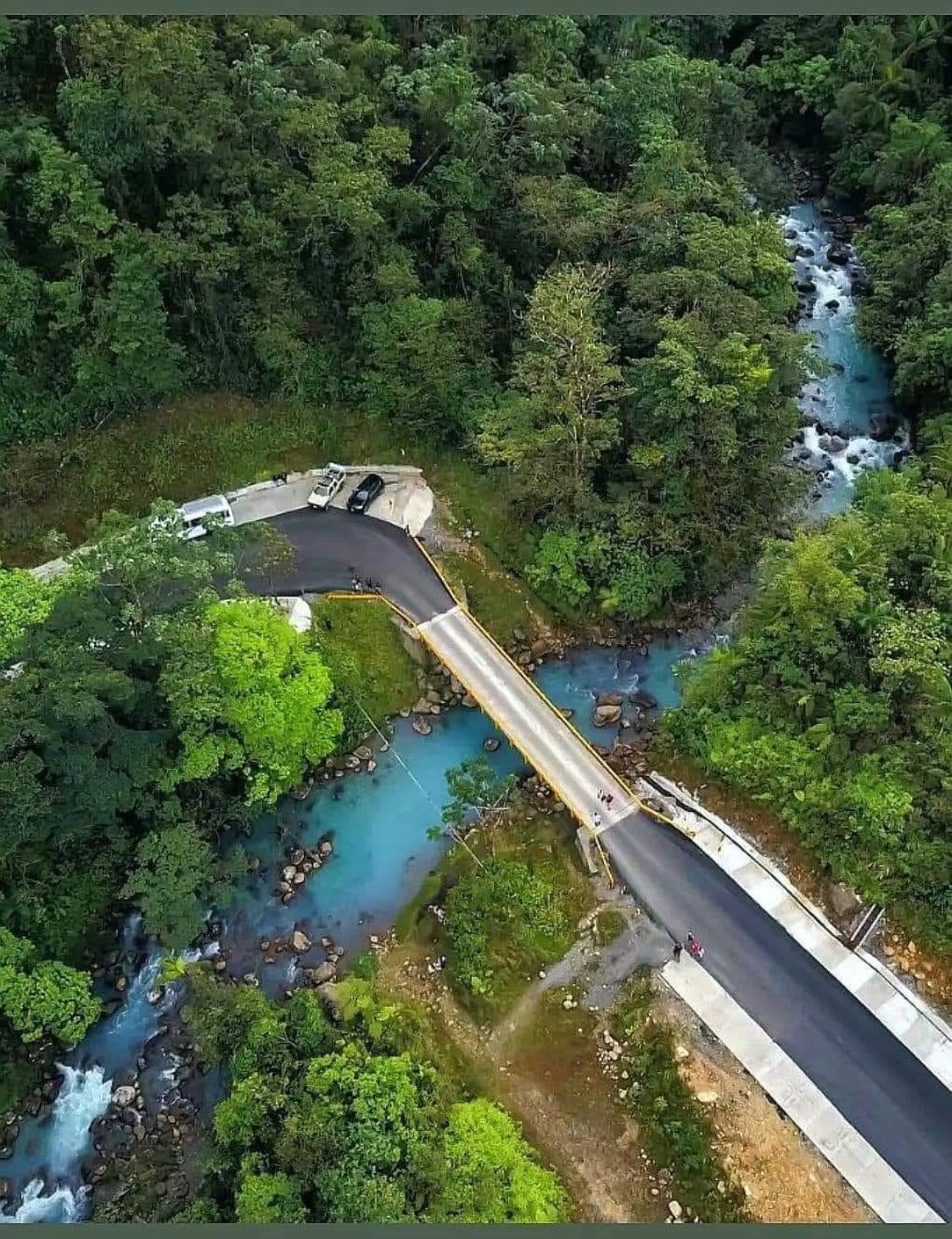 Cabinas El Pilon Rio Celeste 外观 照片